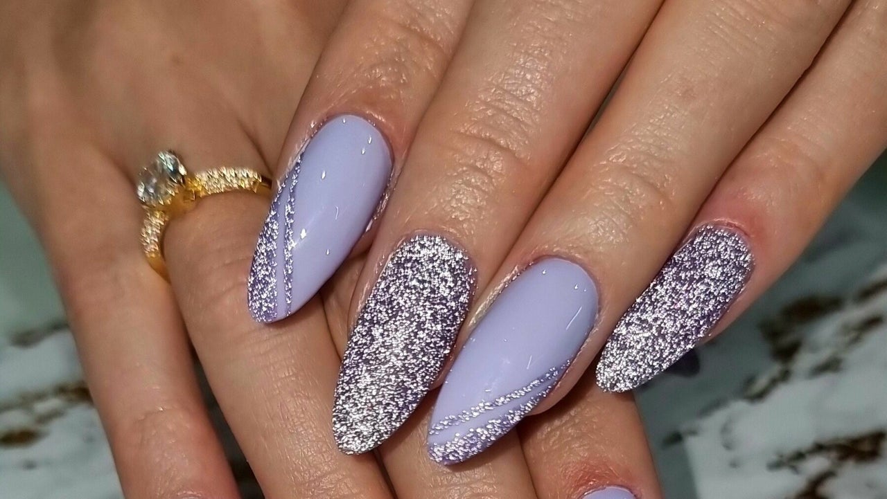 Nail Artist Courtney White