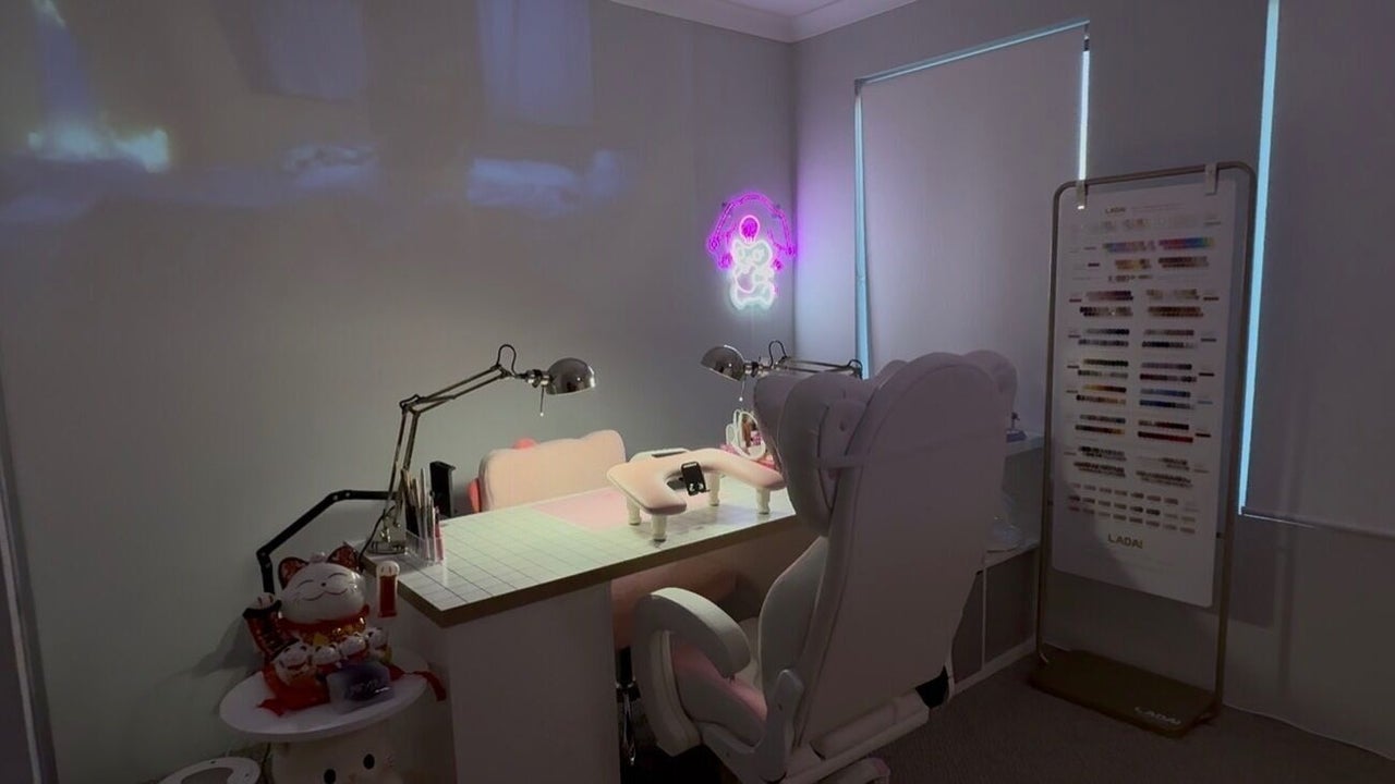 Amoura Beauty Studio