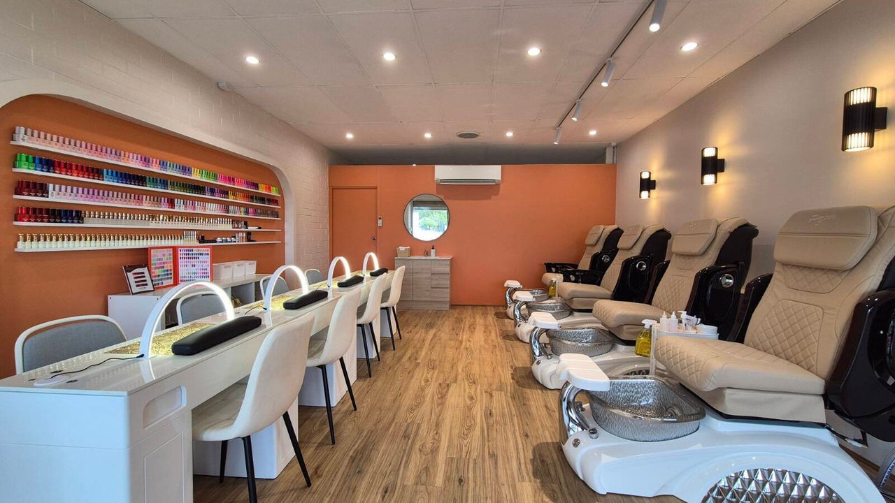 Sala Nails & Spa